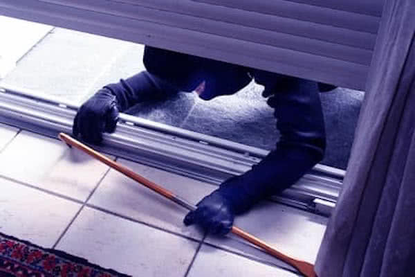 Sicherheitstechnik für Ihre Firma oder Eigenheim Einbruchsschadenbeseitigung Frickenhausen